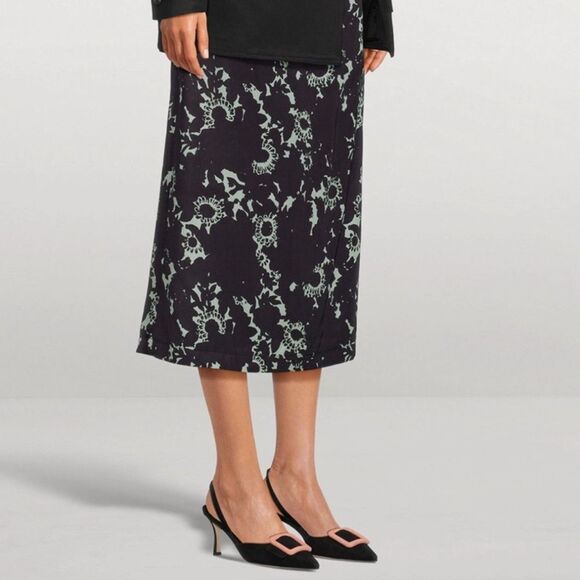 Manolo Blahnik Maysli Suede Buckle Slingback Pumps size 36 - Picture 2 of 13